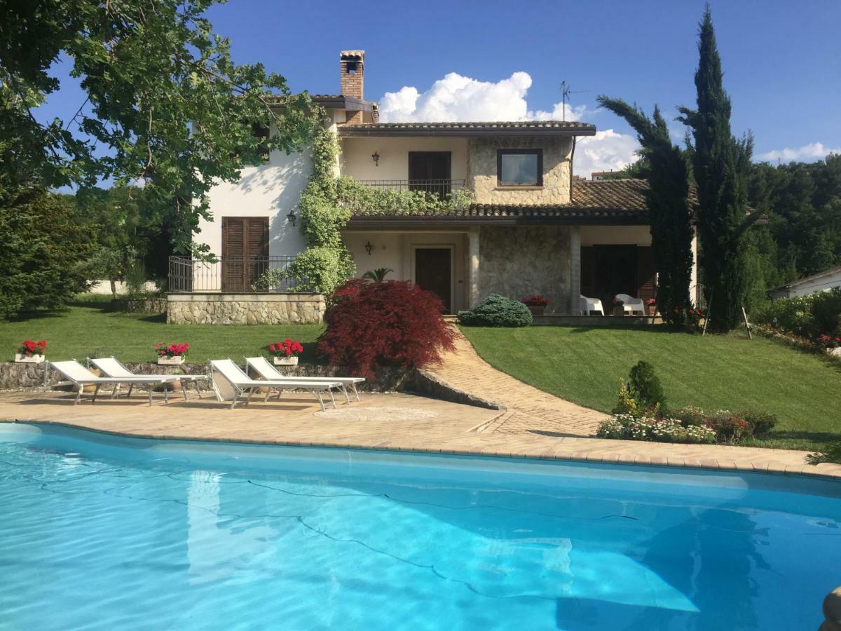 Villa Nicolai Tra Mare E Montagna Lettomanoppello Exterior photo